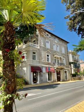  Villa Sokol Apartments Opatija center  Опатия